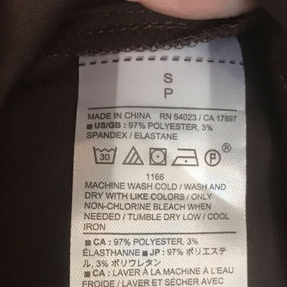 Banana Republic Brown Satin Blouse Size Small NWT - Picture 5 of 7